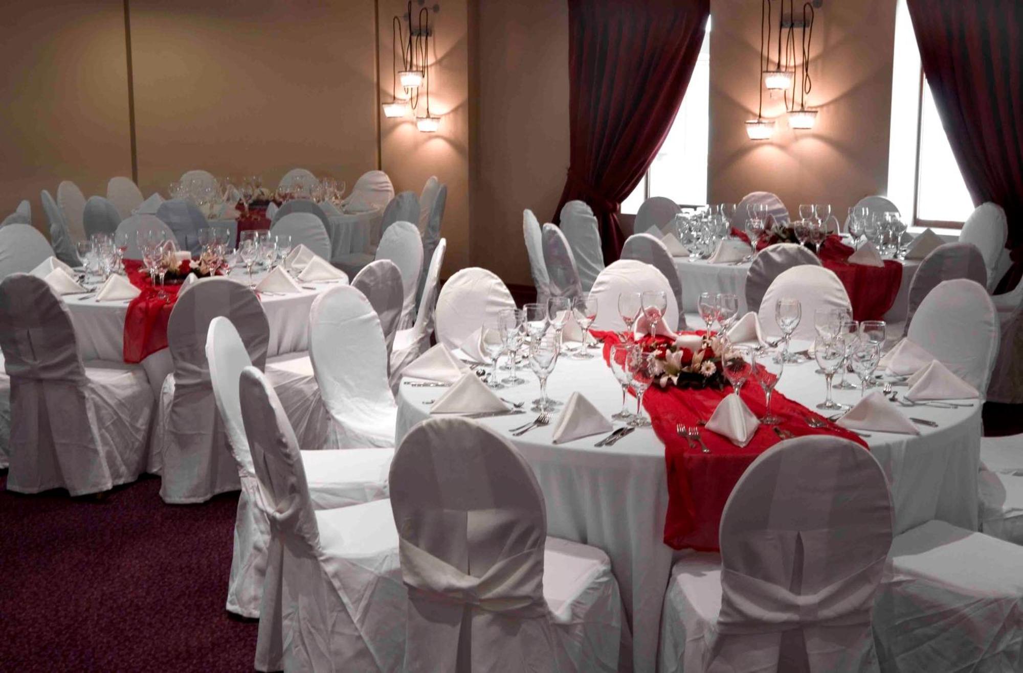 Valis Resort Hotel Волос Экстерьер фото Banquet hall